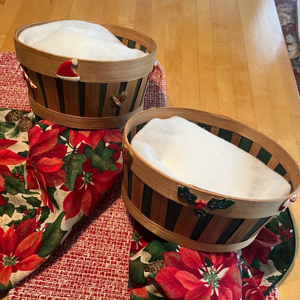 Festive Wooden Baskets with Holiday Accents